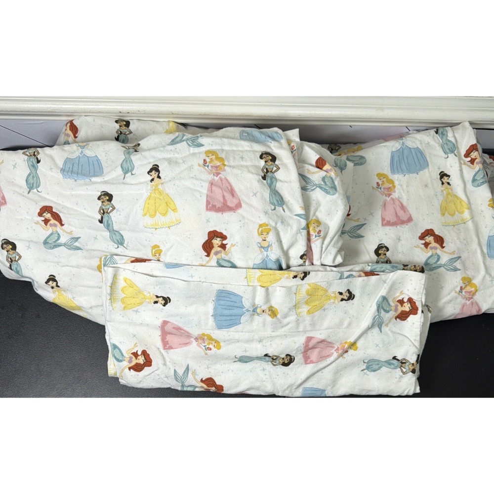 Pottery Barn Kids Disney Princess 2018 Set Twin Flat & Fitted, 1 Pillowcase